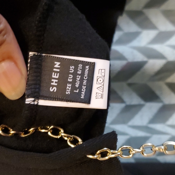 5/$25 - SHEIN BLACK chain back hoodie - sz. L - Picture 11 of 12